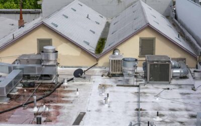 How Can Roof Repair Prevent Problems from Leaking Commercial Roofs?